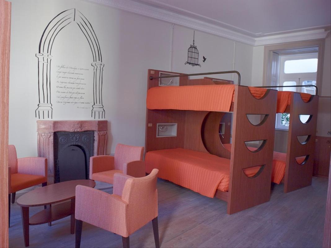 Serenata Hotel & Hostel Coimbra Esterno foto